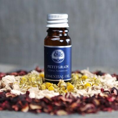 ESENCIÁLNÍ OLEJ PETITGRAIN