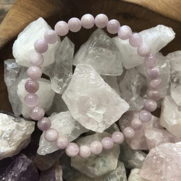 Náramek Kunzit 6 mm