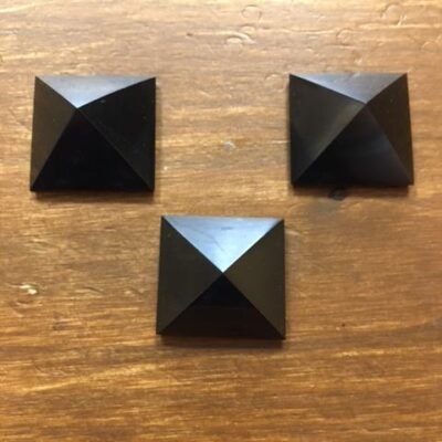 Šungitová pyramida 2,5 cm