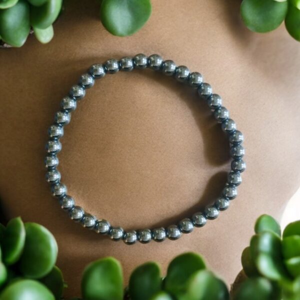 Dětský náramek Hematit, 4 mm