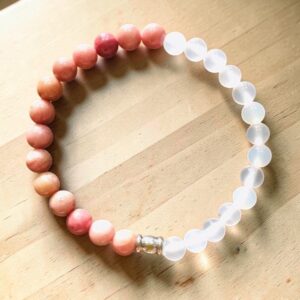 Náramek Rodonit, achát bílý